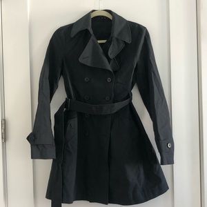 Theory Raincoat . Size small